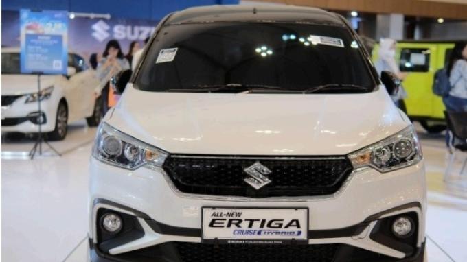 Mobil Keluarga di BCA Expoversary