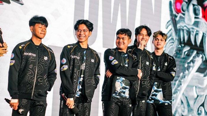 RRQ Hoshi Roster