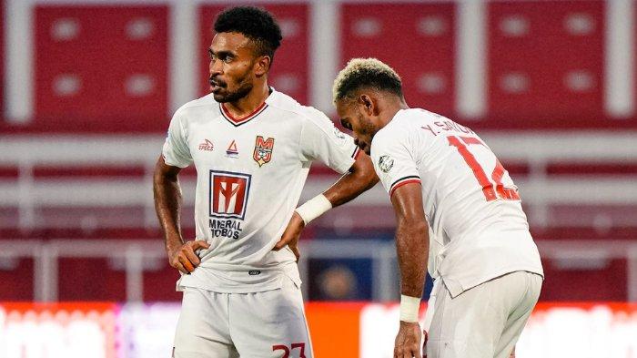 Yance dan Yakob Sayuri